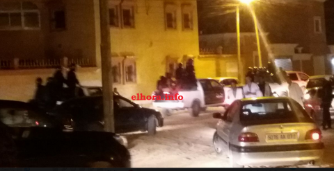 عشرات المحتجين يطوقون قناة الوطنية