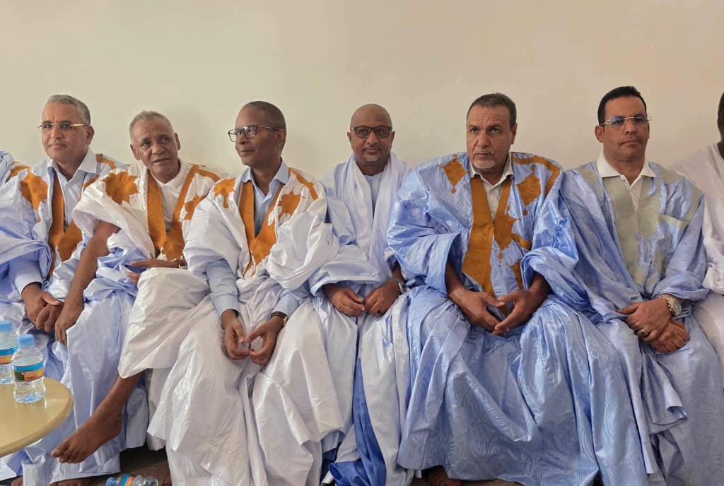 ولد بلال يجمع ألوان "الإنصاف" في اترارزة على مائدة غداء احتفاءً بزيارة الأمين الدائم