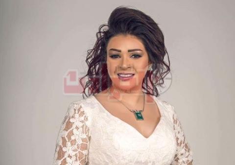  الفنانة المصرية رشا الخطيب: "ممنوع الاقتراب أو التصوير"