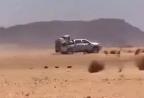 وفاة منقب بسبب العطش وإنقاذ منقبين آخرين
