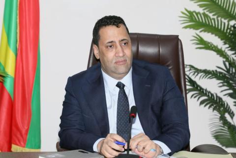 ولد أجاي يعلن التغلب على مشكل الطمي