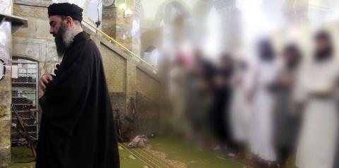 تنظيم داعش يحرق صاحب خطبة موت زعيم التنظيم أبو بكر البغدادي 