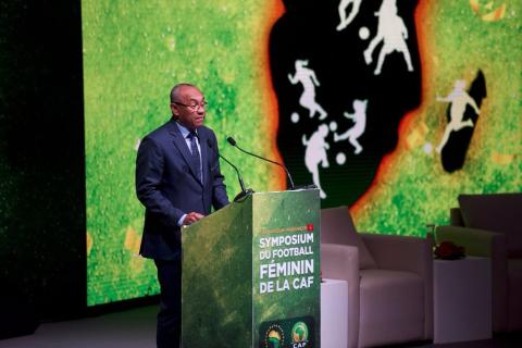 “أحمد أحمد”  المغرب جديرٌ بتنظيم المونديال 2026 