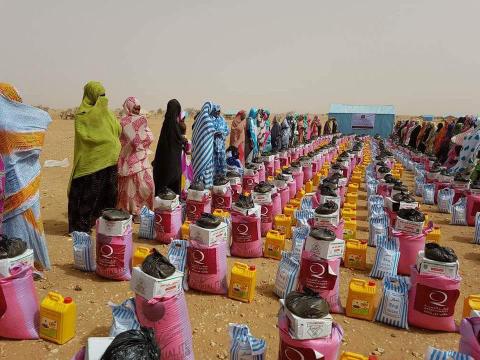 موريتانيا: قطر الخيرية توزع مساعدات غذائية بقرى في مكطع لحجار (تفاصيل)