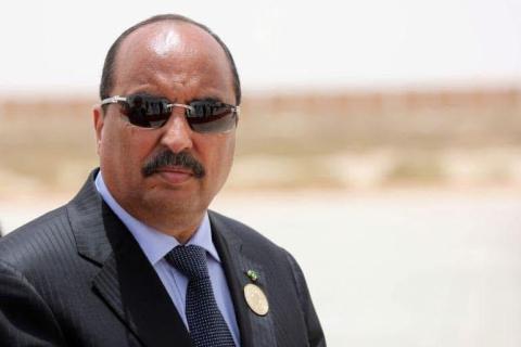 دفاع ولد عبد العزيز: حالته الصحية تتدهور ونطالب بنقله للعلاج