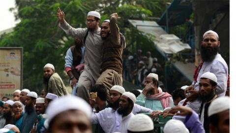 بنغلادش تمنع لآلاف من الاسلاميين كانوا يستعدون للتوجه الى الحدود مع بورما؟