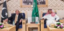سلمان بن عبدالعزيز بين الوقوف في صف السعودية، والانحياز لقطر